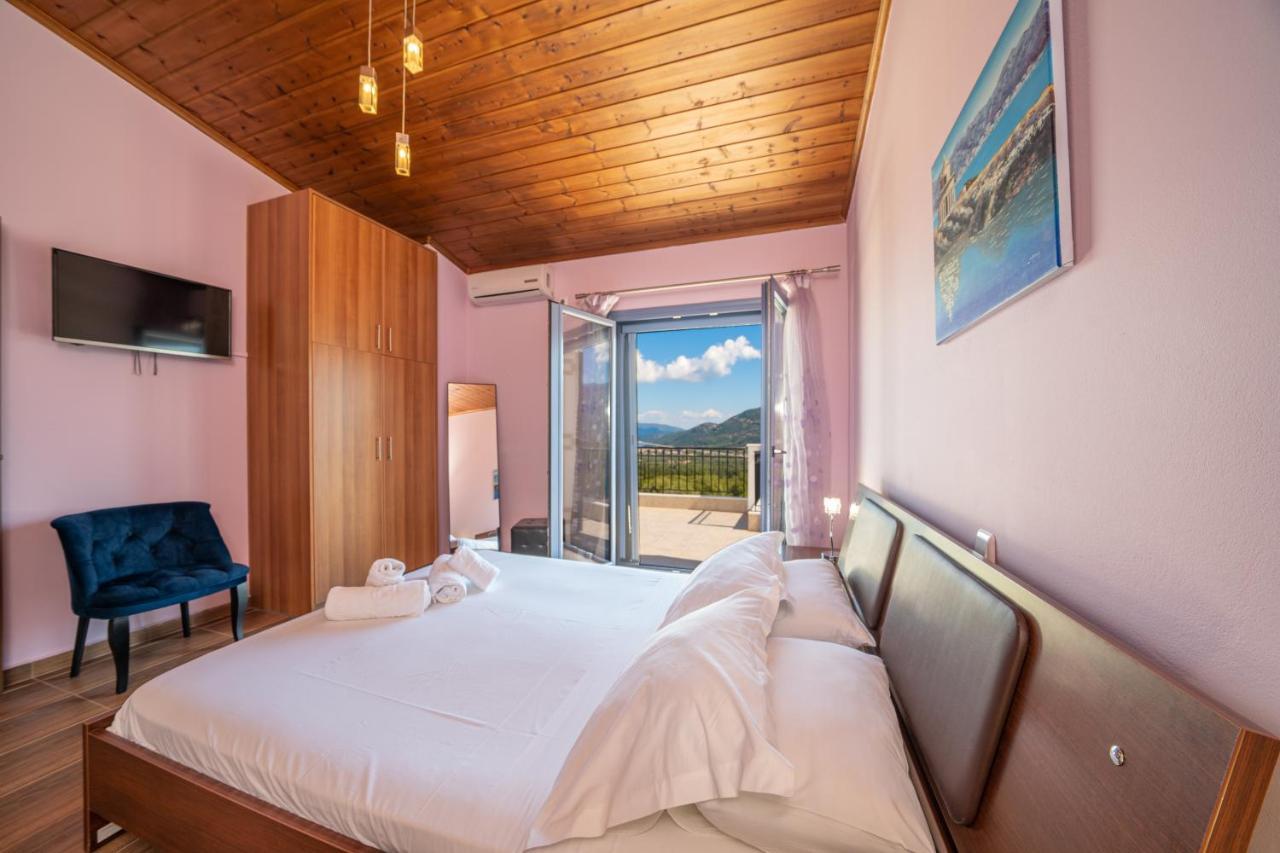 Sunrise Villa Chaliotata Exterior photo